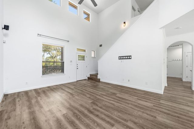 6708 Menchaca RD 4, Austin, TX 78745