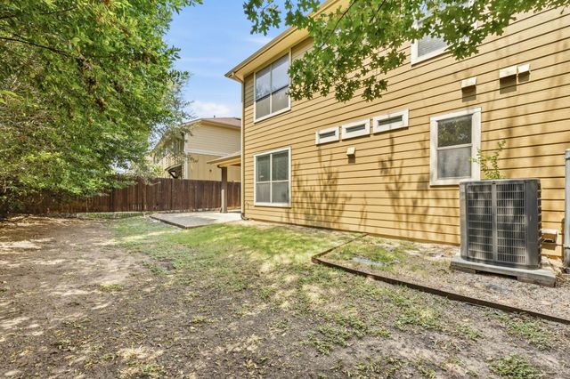 6708 Menchaca RD 4, Austin, TX 78745