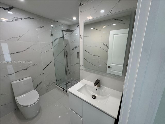 8064 W 14th Ave, Hialeah, FL 33014