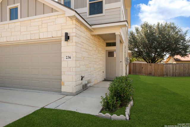 236 Joseph Circle, Cibolo, TX 78108