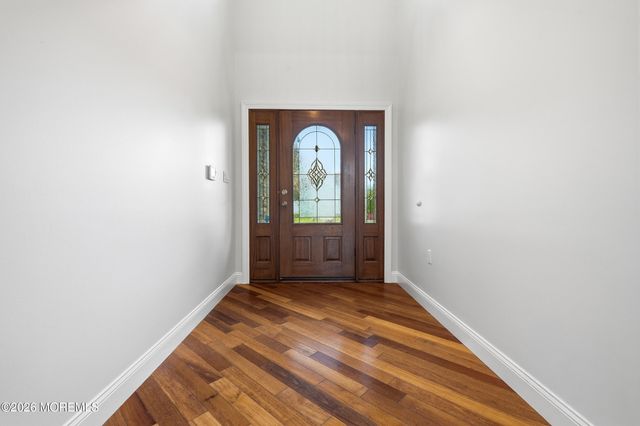 646 Compass Avenue, Beachwood, NJ 08722