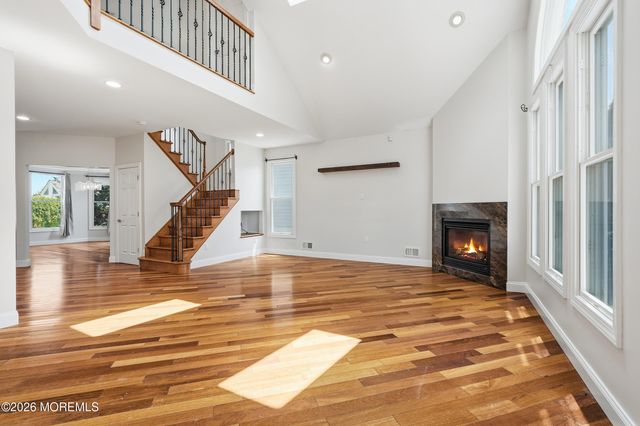 646 Compass Avenue, Beachwood, NJ 08722