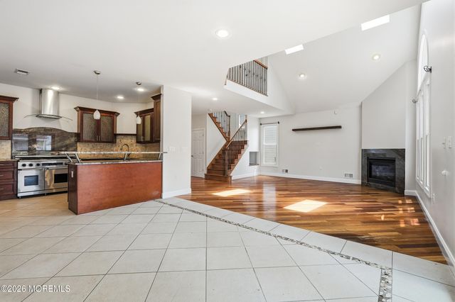646 Compass Avenue, Beachwood, NJ 08722