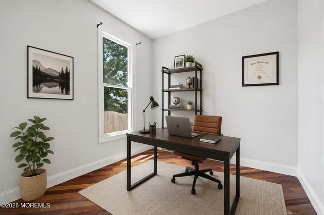 646 Compass Avenue, Beachwood, NJ 08722