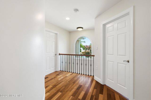 646 Compass Avenue, Beachwood, NJ 08722