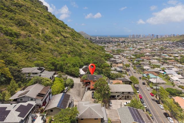2047 10th Avenue C, Honolulu, HI 96816