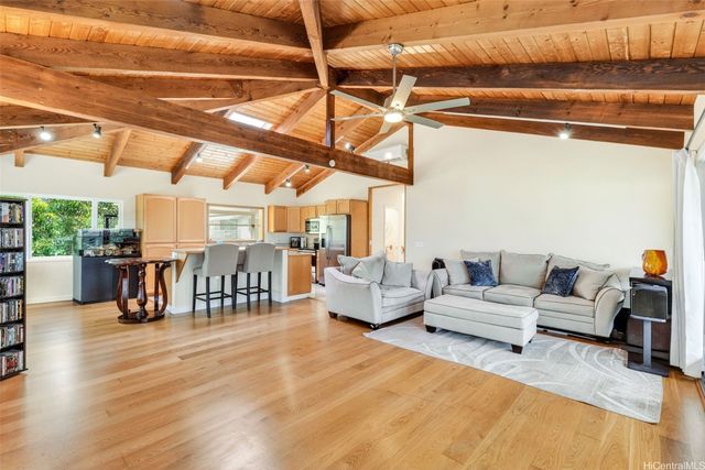 2047 10th Avenue C, Honolulu, HI 96816