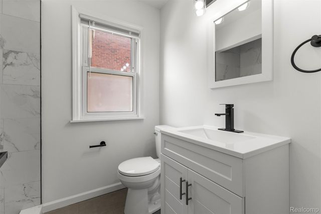 14624 Warwick Avenue, Allen Park, MI 48101