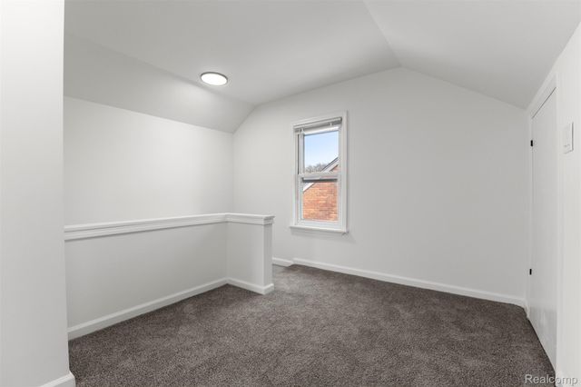 14624 Warwick Avenue, Allen Park, MI 48101