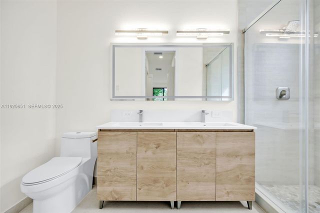 1515 SW 40th Ter, Fort Lauderdale, FL 33317