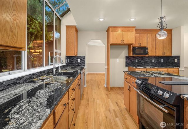 22607 40th Drive NE, Arlington, WA 98223