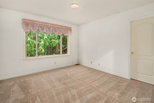 22607 40th Drive NE, Arlington, WA 98223