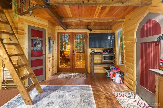 22607 40th Drive NE, Arlington, WA 98223