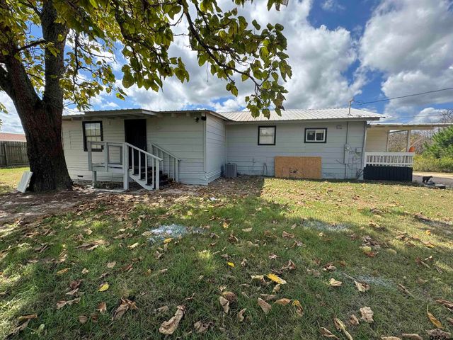 16238 Esther Rd, Lindale, TX 75771