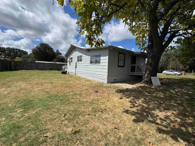 16238 Esther Rd, Lindale, TX 75771