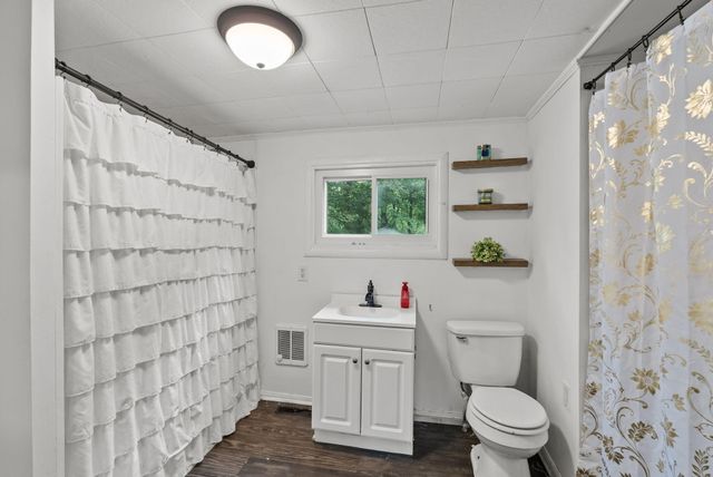 500 Colville Road, Paris, KY 40361