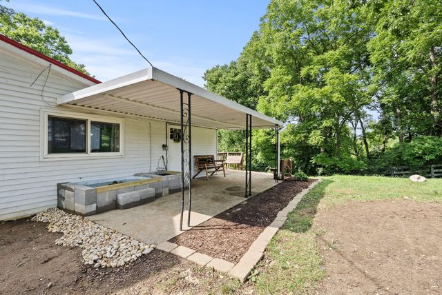 500 Colville Road, Paris, KY 40361