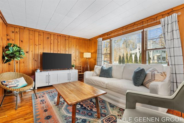 1833 Ottawa Beach Road, Holland, MI 49424