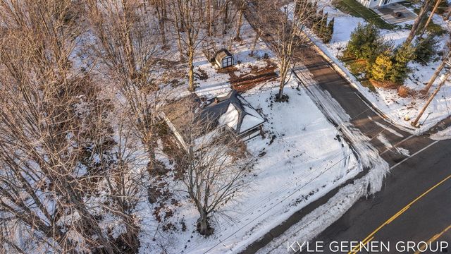 1833 Ottawa Beach Road, Holland, MI 49424