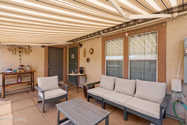1158 W Calle Trios Los Panchos, Sahuarita, AZ 85629