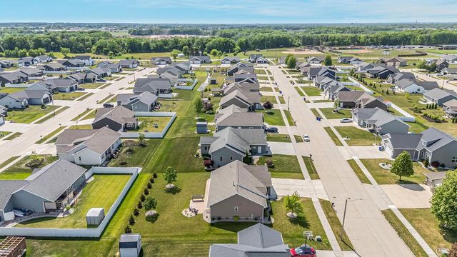 1941 BEAR PAW TRAIL, Kaukauna, WI 54130