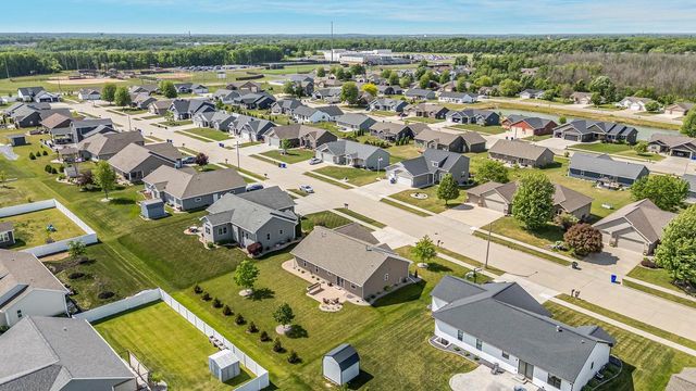 1941 BEAR PAW TRAIL, Kaukauna, WI 54130