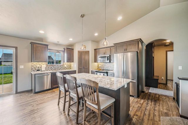 1941 BEAR PAW TRAIL, Kaukauna, WI 54130