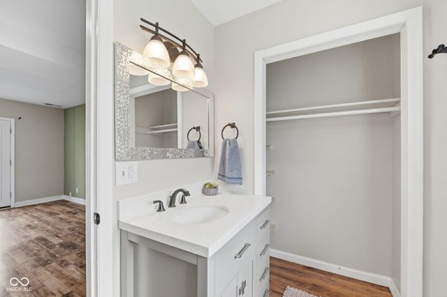 100 Foxwood Court, Lafayette, IN 47905