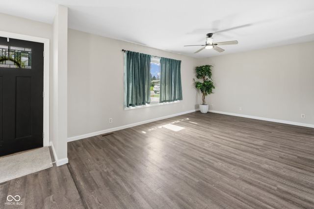 100 Foxwood Court, Lafayette, IN 47905