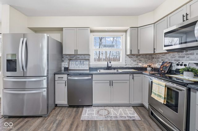 100 Foxwood Court, Lafayette, IN 47905