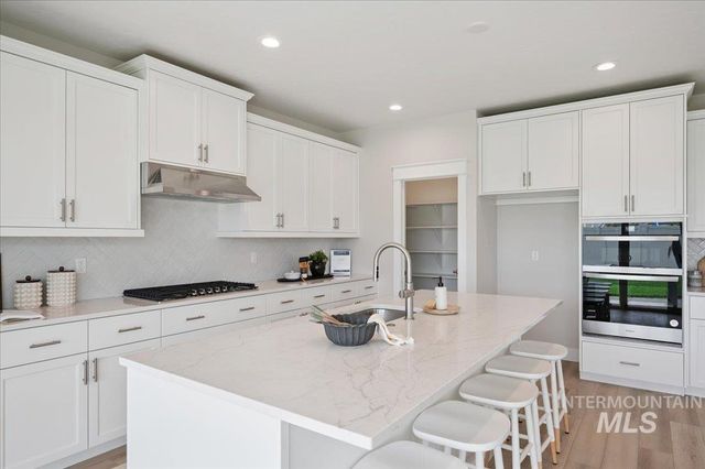 846 W Bay St, Middleton, ID 83644