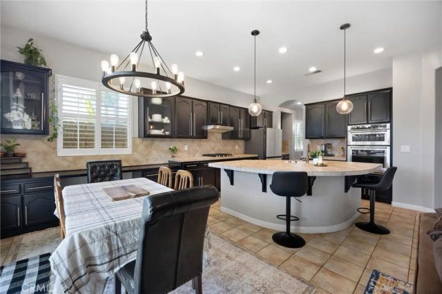 9313 Via Parma, Bakersfield, CA 93312