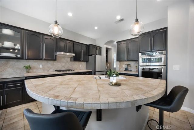 9313 Via Parma, Bakersfield, CA 93312