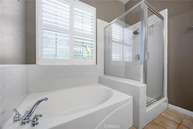 9313 Via Parma, Bakersfield, CA 93312