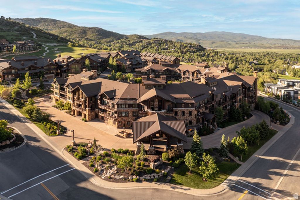 Image 33 of property listing at 2100 FROSTWOOD BLVD #6173, Park City, UT 84098