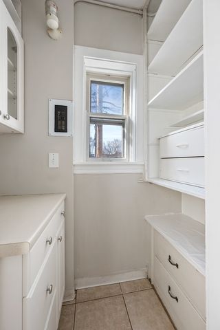 2016.5 Sherman Avenue 1S, Evanston, IL 60201