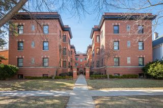 2016.5 Sherman Avenue 1S, Evanston, IL 60201