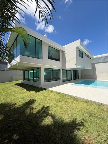 1704 CRISANTEMO, San Juan, PR 00927
