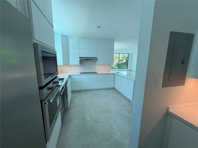 1704 CRISANTEMO, San Juan, PR 00927