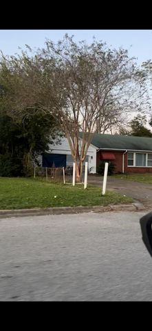 1368 Harriot Street, Beaumont, TX 77705