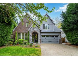 1082 MEEK Way, West Linn, OR 97068