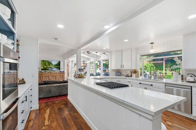 1165 Midway Dr, Alpine, CA 91901