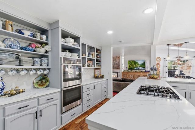 1165 Midway Dr, Alpine, CA 91901