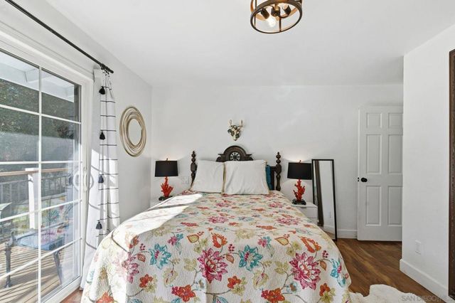 1165 Midway Dr, Alpine, CA 91901