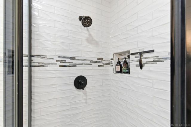 1165 Midway Dr, Alpine, CA 91901