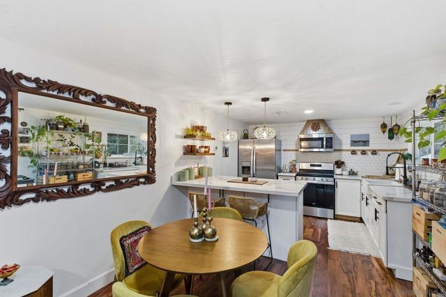 1165 Midway Dr, Alpine, CA 91901