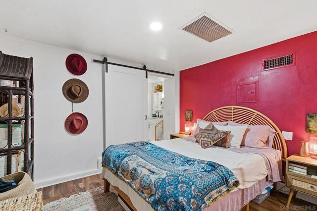 1165 Midway Dr, Alpine, CA 91901