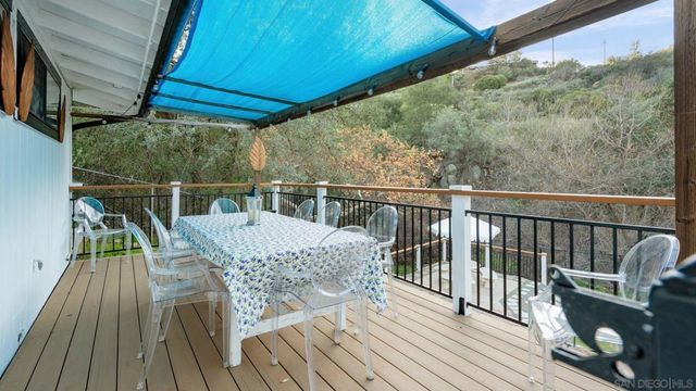 1165 Midway Dr, Alpine, CA 91901