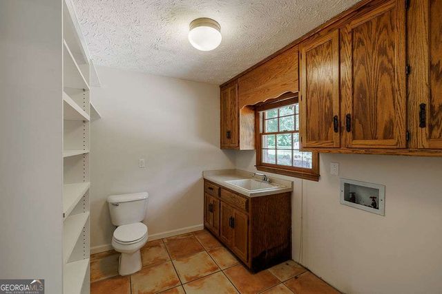 1035 Whit Davis Road, Athens, GA 30605