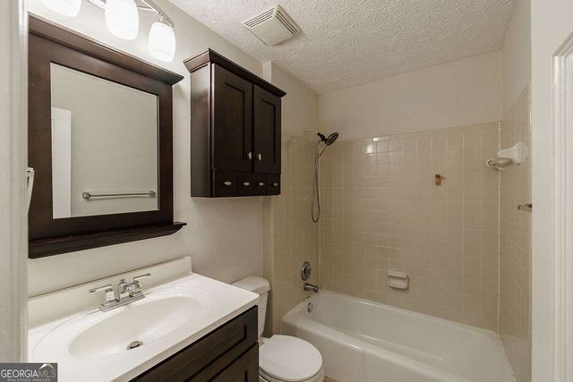 1035 Whit Davis Road, Athens, GA 30605